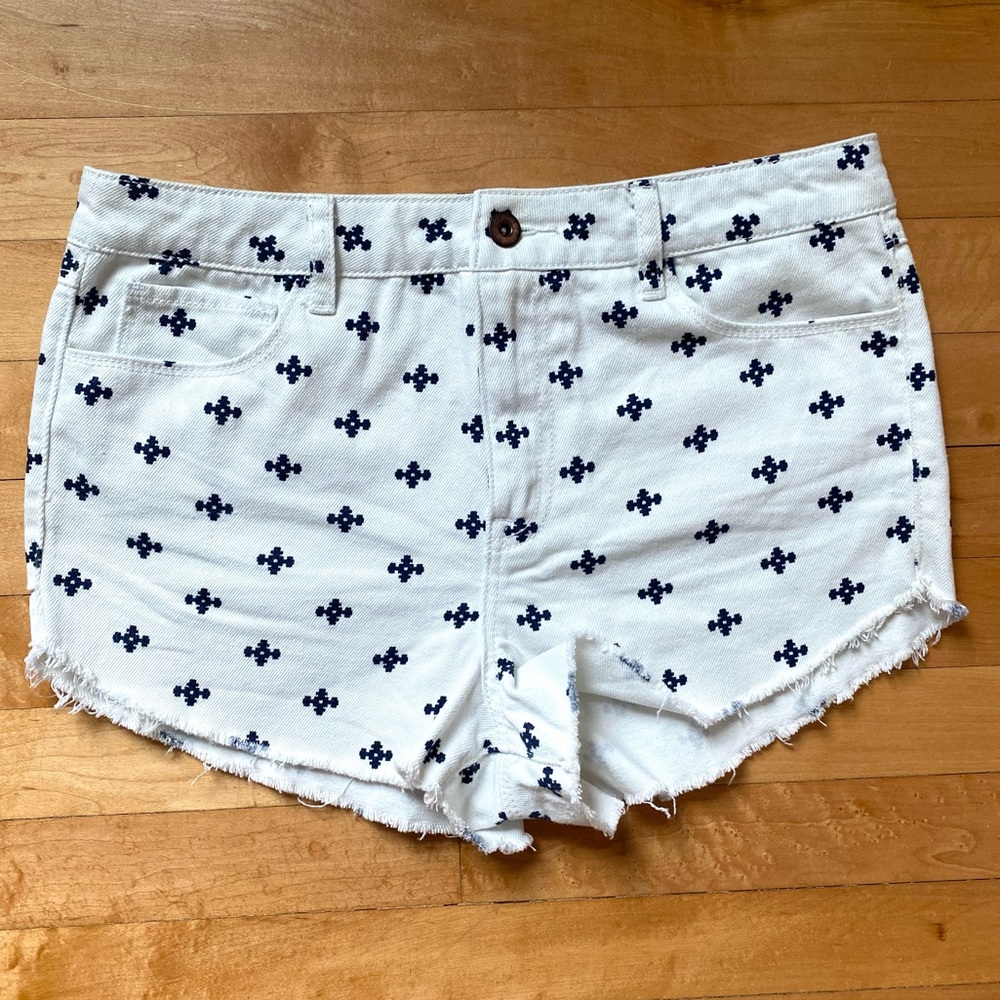 F21 White Denim Shorts